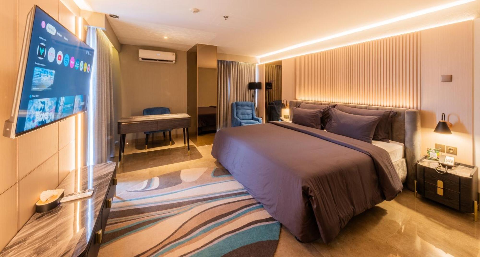 Pentacity Hotel Balikpapan Buitenkant foto
